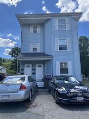 579 South Ave 3, Whitman, MA 02382