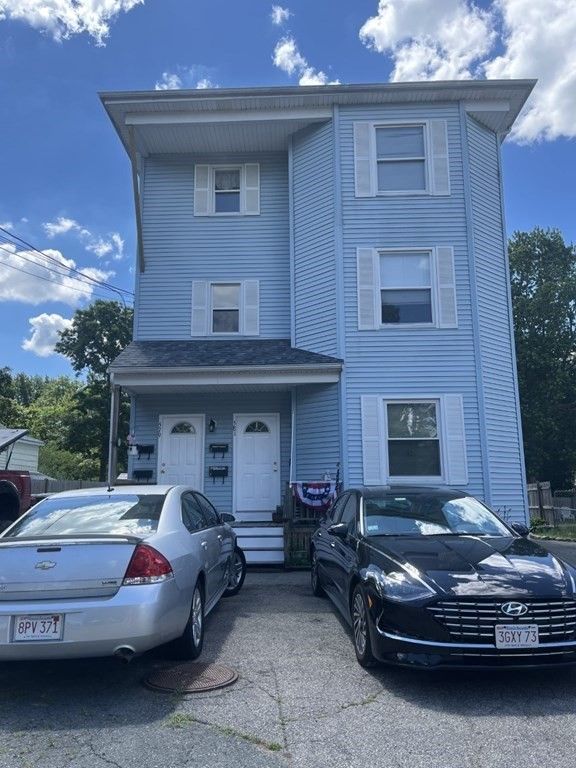 579 South Ave 3, Whitman, MA 02382