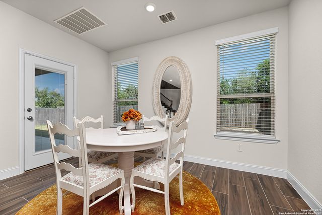 2143 Meadow Way, New Braunfels, TX 78132