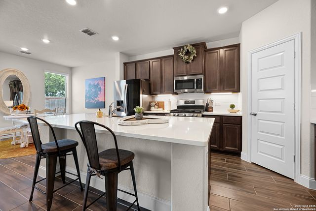2143 Meadow Way, New Braunfels, TX 78132