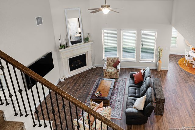 2143 Meadow Way, New Braunfels, TX 78132
