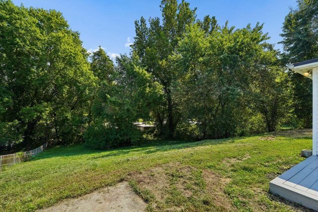 14 Wesley Drive, Heath, OH 43056