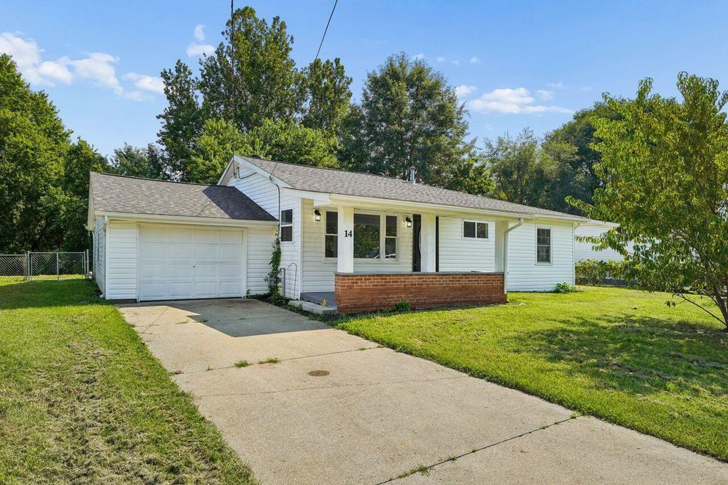 14 Wesley Drive, Heath, OH 43056