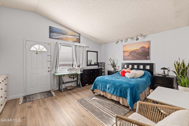 830 Sunrise Court, Lancaster, CA 93535