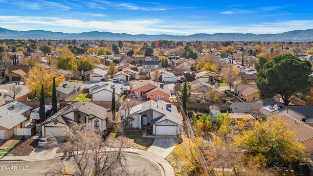 830 Sunrise Court, Lancaster, CA 93535