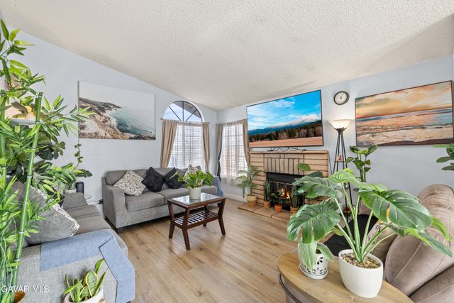 830 Sunrise Court, Lancaster, CA 93535