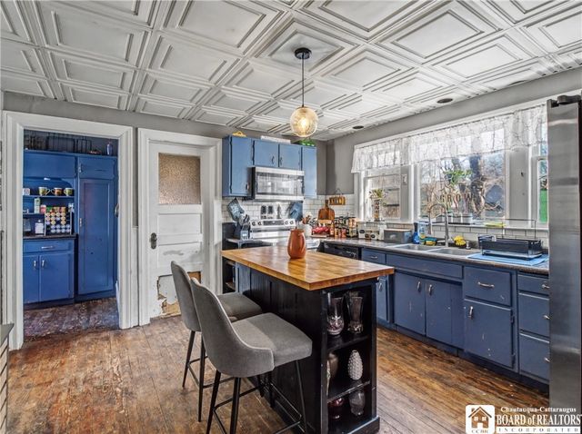 93 Falconer Street, Jamestown, NY 14701