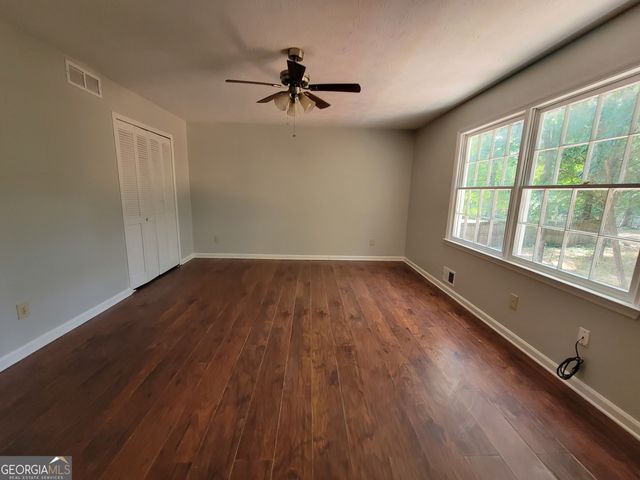 679 Wellington Way, Jonesboro, GA 30238