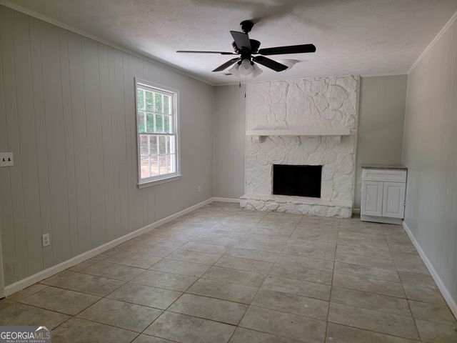 679 Wellington Way, Jonesboro, GA 30238