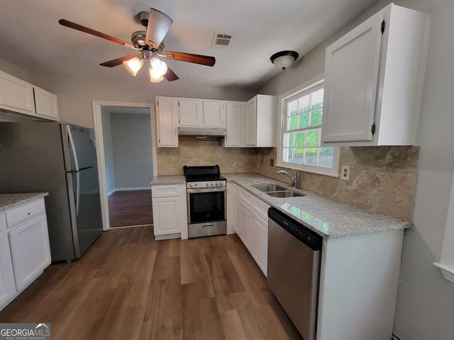 679 Wellington Way, Jonesboro, GA 30238