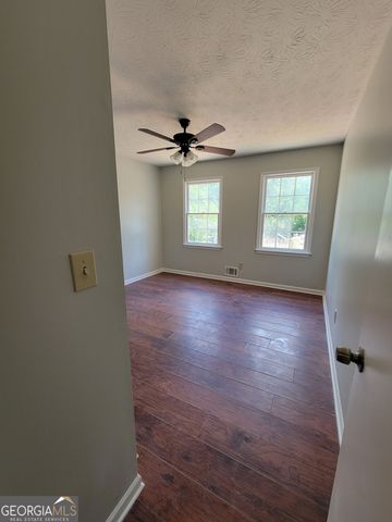 679 Wellington Way, Jonesboro, GA 30238