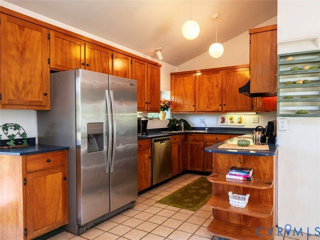 4177 Rolling Rd, Scottsville, VA 24590