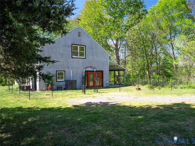 4177 Rolling Rd, Scottsville, VA 24590