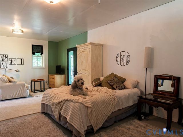 4177 Rolling Rd, Scottsville, VA 24590