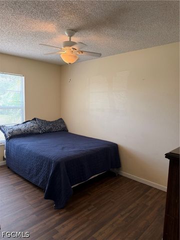 8072 Sandpiper RD, Fort Myers, FL 33967