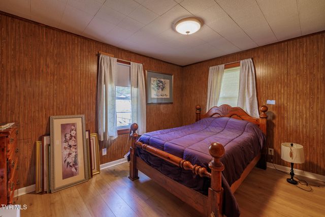 204 East Millpond Street, Kingsport, TN 37660