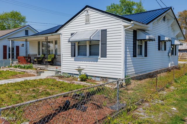 204 East Millpond Street, Kingsport, TN 37660