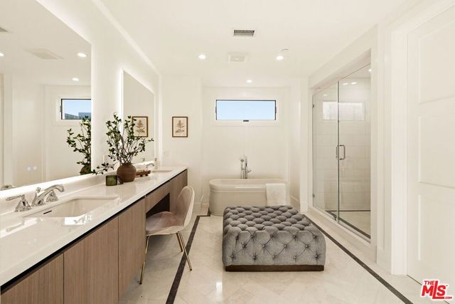 4423 Noble Avenue, Sherman Oaks, CA 91403
