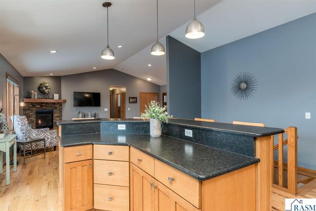 417 Pebble Court, Eagle Lake, MN 56024