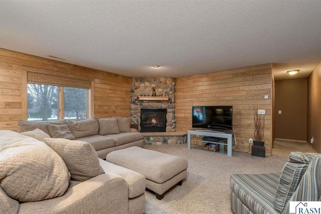 417 Pebble Court, Eagle Lake, MN 56024