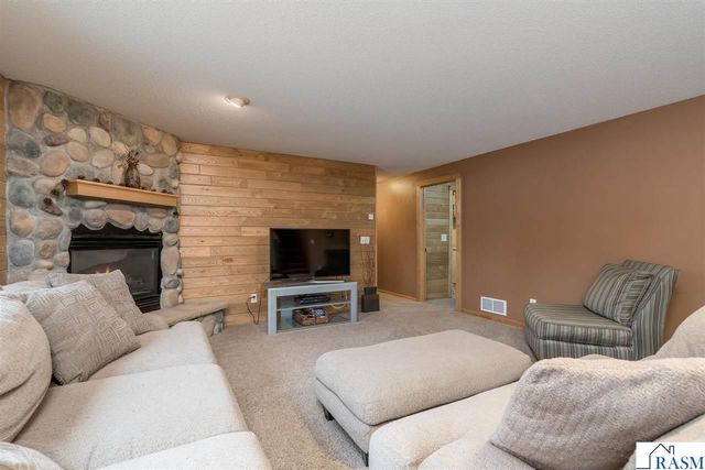 417 Pebble Court, Eagle Lake, MN 56024