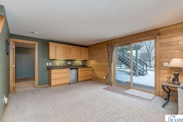 417 Pebble Court, Eagle Lake, MN 56024