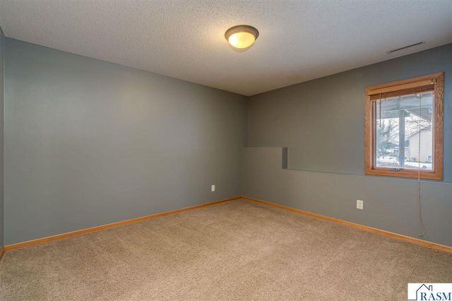 417 Pebble Court, Eagle Lake, MN 56024