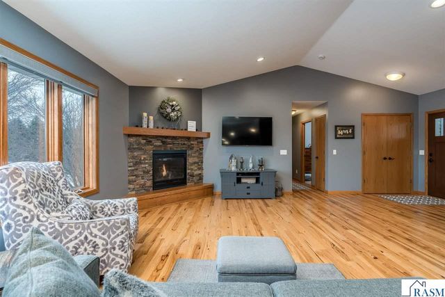 417 Pebble Court, Eagle Lake, MN 56024