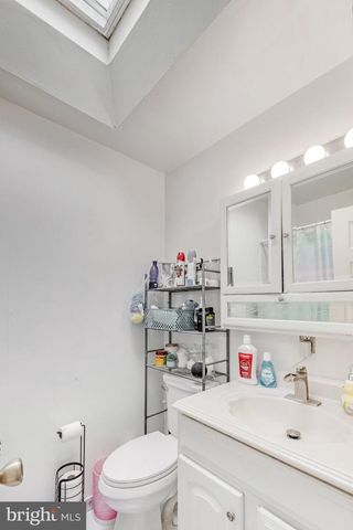 8909 E ROOSEVELT BLVD, Philadelphia, PA 19152