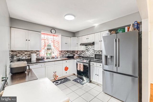 8909 E ROOSEVELT BLVD, Philadelphia, PA 19152