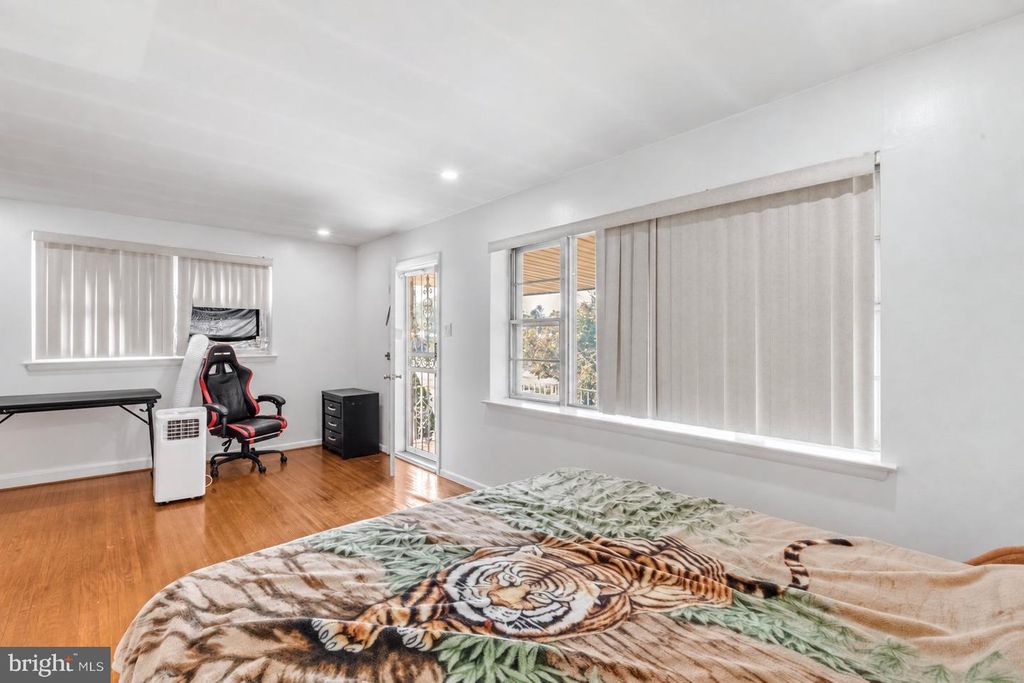 8909 E ROOSEVELT BLVD, PHILADELPHIA, PA 19152 — photo 4