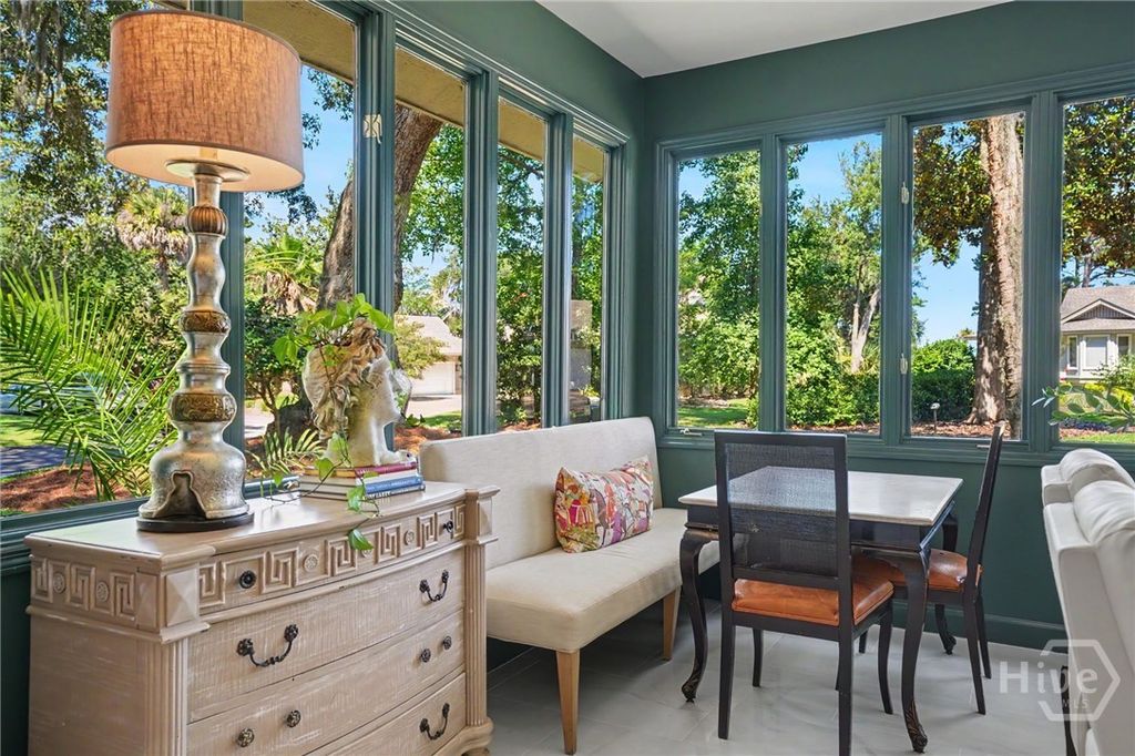 Image 13 of property listing at 2 Mackay Lane, Savannah, GA 31411