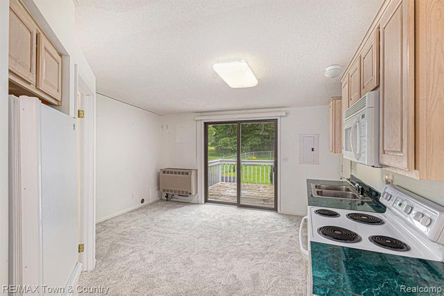 10167 W Pierson Road, Flushing, MI 48433