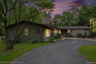 10167 W Pierson Road, Flushing, MI 48433