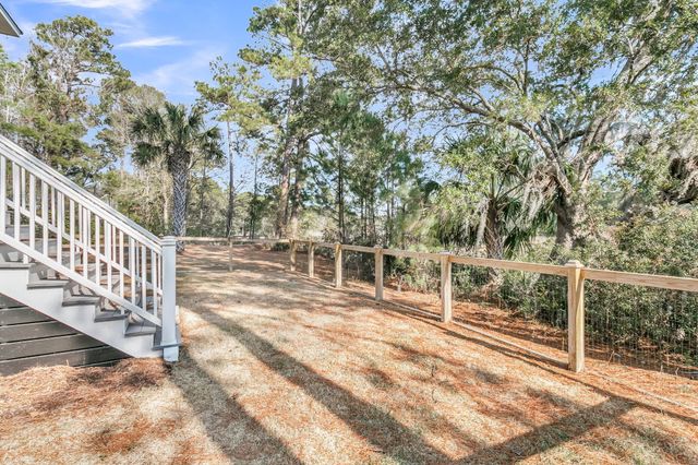 1052 Bradbury Lane, Charleston, SC 29492
