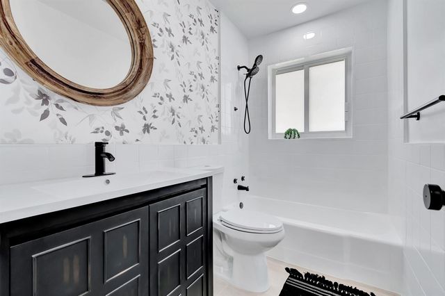 620 Las Palmas Park, Boynton Beach, FL 33435