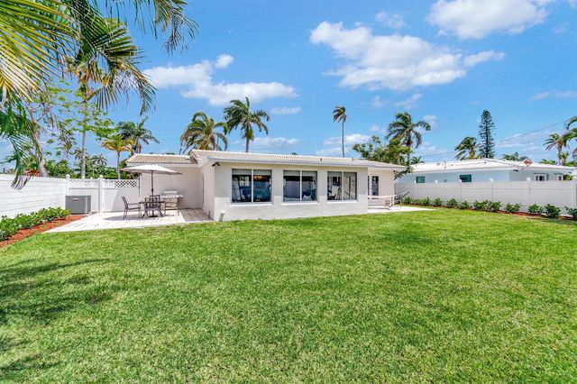 620 Las Palmas Park, Boynton Beach, FL 33435