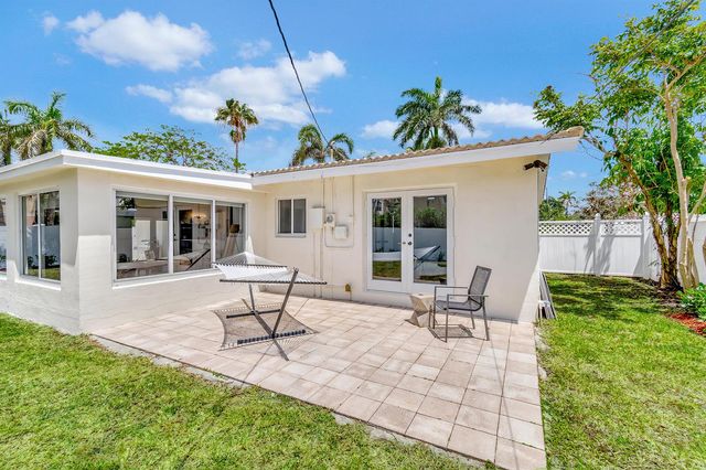 620 Las Palmas Park, Boynton Beach, FL 33435