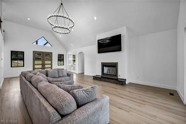 11605 Aquilla Road, Chardon, OH 44024