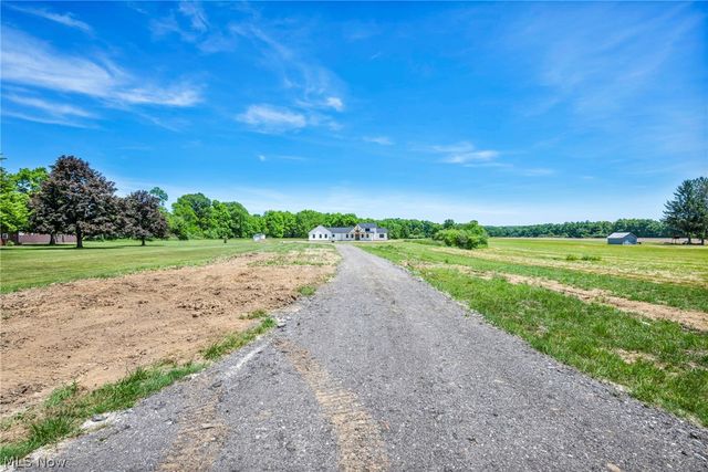 11605 Aquilla Road, Chardon, OH 44024
