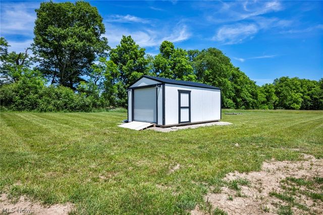 11605 Aquilla Road, Chardon, OH 44024