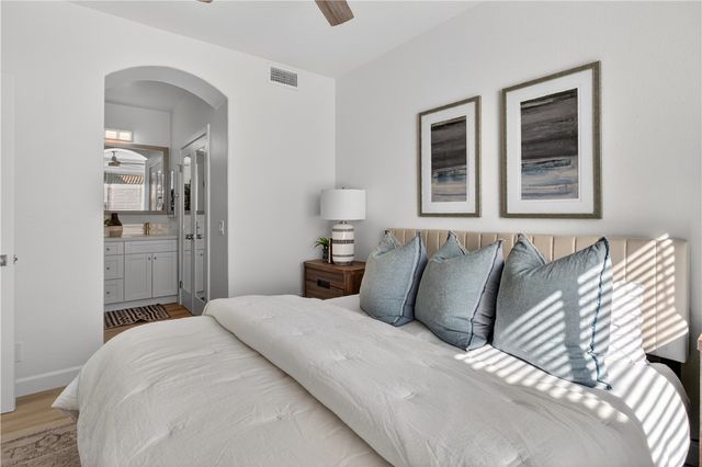 7733 E Portofino, Anaheim, CA 92808