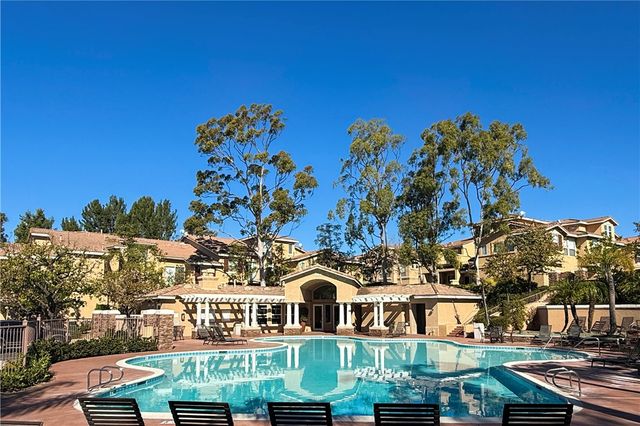 7733 E Portofino, Anaheim, CA 92808