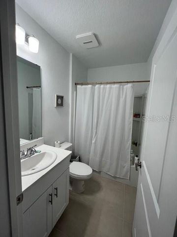 200 AQUAMARINE LANE, Kissimmee, FL 34758