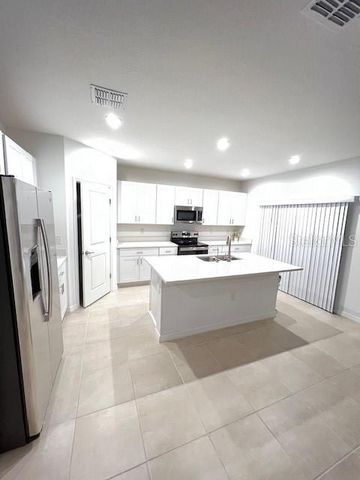 200 AQUAMARINE LANE, Kissimmee, FL 34758