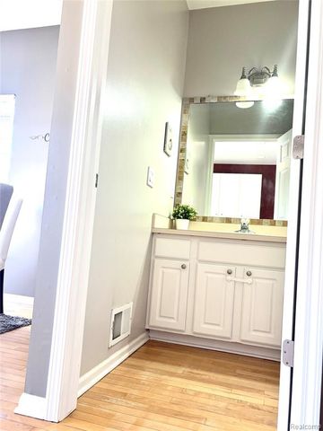 458 Cherry Orchard Road, Canton, MI 48188