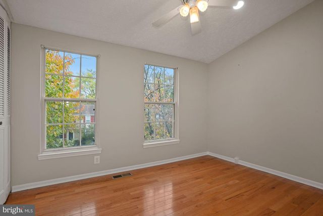 1539 WOODCREST DR, Reston, VA 20194