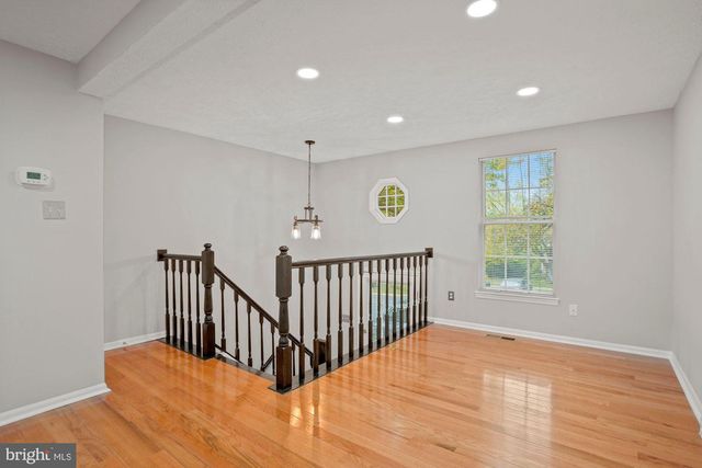 1539 WOODCREST DR, Reston, VA 20194