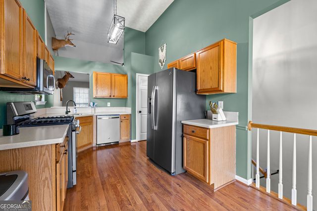 90 Hollow Oaks Court, Newnan, GA 30263