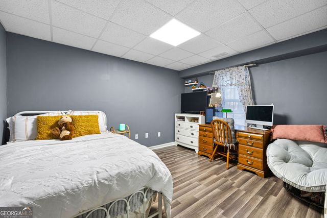 90 Hollow Oaks Court, Newnan, GA 30263